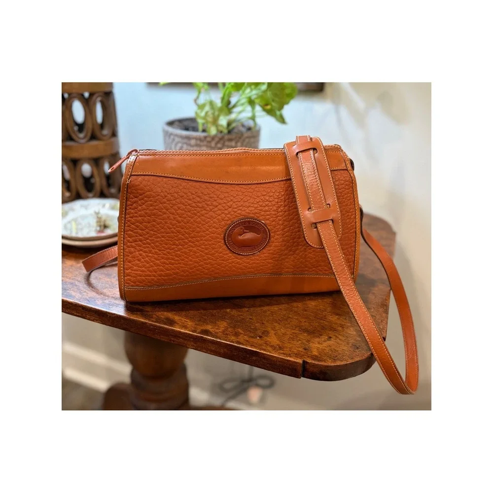 Dooney & Bourke Vintage All Weather Leather Crossbody Bag Tan USA A5147461
